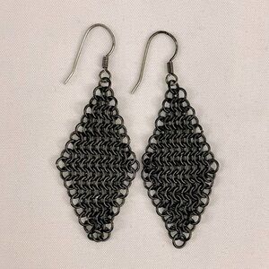 Women’s Metal Chain Mail Mesh European Weave Diamond Shape Dangle Earrings